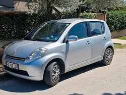 Silber Gebraucht 2006 Daihatsu Sirion Kleinwagen | 1.200 € (Superpreis)