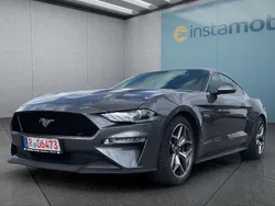 Grau Gebraucht 2022 Ford Mustang GT Fastback Coupé | 50.149 € (Teuer)