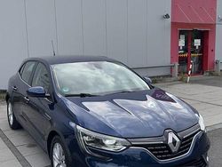 Blau Gebraucht 2017 Renault Mégane IV Intens Kleinwagen | 10.999 € (Fairer Preis)