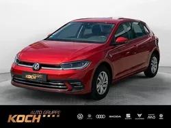 Rot Gebraucht 2023 VW Polo Style Limousine | 20.340 € (Guter Preis)