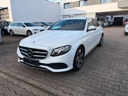 Weiß Gebraucht 2019 Mercedes E220 Limousine | 14.995 € (Superpreis)