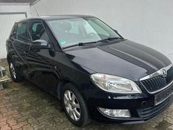 Schwarz Gebraucht 2013 Skoda Fabia Limousine | 3.299 € (Guter Preis)