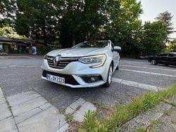 Silber Gebraucht 2017 Renault Mégane IV Intens Limousine | 10.500 € (Fairer Preis)