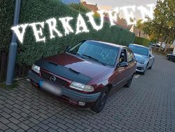 Rot Gebraucht 1996 Opel Astra Kleinwagen | 1.899 € (Teuer)