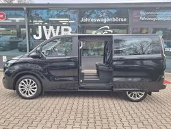 Schwarz Neu 2025 Ford Tourneo Titanium Van / Kleinbus | 62.666 € (Etwas zu teuer)