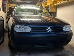 Blau Gebraucht 2002 VW Golf IV Kleinwagen | 850 € (Superpreis)
