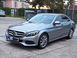 Grau Gebraucht 2015 Mercedes C220 Limousine | 15.999 € (Fairer Preis)