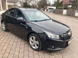 Schwarz Gebraucht 2011 Chevrolet Cruze LT Limousine | 4.199 € (Fairer Preis)