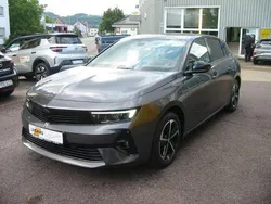 Grau Gebraucht 2024 Opel Astra Limousine | 22.900 € (Fairer Preis)