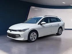 Weiß Neu 2025 VW Golf VIII Life Kombi | 30.990 € (Guter Preis)