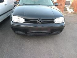 Schwarz Gebraucht 2003 VW Golf IV Kleinwagen | 699 € (Superpreis)
