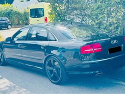 Schwarz Gebraucht 2006 Audi A8 Premium Limousine | 14.650 € (Etwas zu teuer)