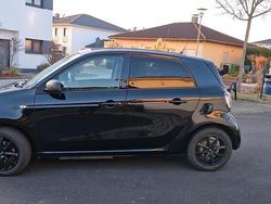 Schwarz Gebraucht 2021 Smart ForFour Electric Drive Passion Cabrio | 10.500 € (Fairer Preis)