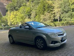 Gebraucht 2006 Opel Tigra Cabrio | 3.000 € (Etwas zu teuer)