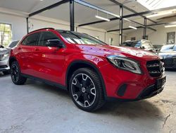 Rot Gebraucht 2019 Mercedes GLA220 Night SUV | 29.870 €