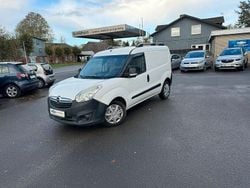 Weiß Gebraucht 2013 Opel Combo Limousine | 5.999 € (Guter Preis)
