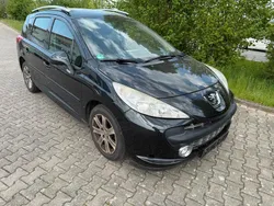 Schwarz Gebraucht 2009 Peugeot 207 Kombi | 850 € (Superpreis)