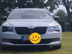 Weiß Gebraucht 2018 Skoda Superb SportLine Kombi | 22.900 € (Etwas zu teuer)