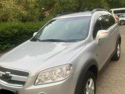Grau Gebraucht 2011 Chevrolet Captiva SUV | 6.300 €