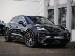 Tiefschwarz met. Gebraucht 2025 Porsche Macan Turbo SUV | 118.500 € (Superpreis)