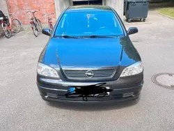 Grün Gebraucht 2001 Opel Astra Limousine | 1.200 € (Guter Preis)