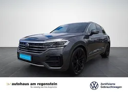 Grau Gebraucht 2021 VW Touareg R-line SUV | 57.940 € (Teuer)