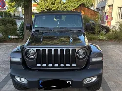 Grau Gebraucht 2021 Jeep Wrangler Sahara SUV | 41.500 €