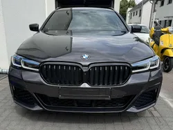 Grau Gebraucht 2024 BMW 540 M Sport Kombi | 63.900 € (Teuer)
