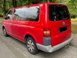 Rot Gebraucht 2006 VW T5 Van | 4.650 € (Etwas zu teuer)