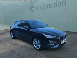 Schwarz Gebraucht 2024 Seat Leon FR Limousine | 28.000 € (Fairer Preis)