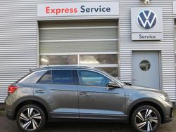 Indiumgrau metallic Gebraucht 2024 VW T-Roc R-line SUV | 33.900 € (Etwas zu teuer)