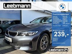 Mineralgrau (metallic) Gebraucht 2022 BMW 320 Sport Line Limousine | 29.299 € (Superpreis)