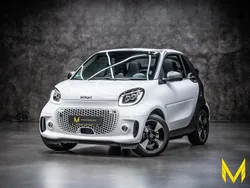 Weiß Gebraucht 2024 Smart ForTwo Electric Drive Passion Cabrio | 19.444 € (Teuer)
