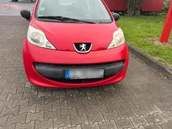 Rot Gebraucht 2008 Peugeot 107 Kleinwagen | 1.150 € (Guter Preis)