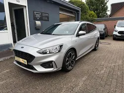 Silber Gebraucht 2020 Ford Focus ST-Line X Kombi | 12.900 € (Guter Preis)