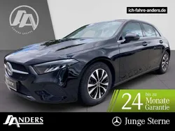 Nachtschwarz Gebraucht 2024 Mercedes A180 Limousine | 26.834 € (Guter Preis)