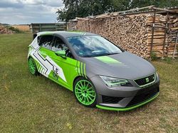 Weiß Gebraucht 2013 Cupra Leon Limousine | 11.999 € (Guter Preis)