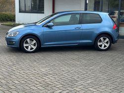 Blau Gebraucht 2013 VW Golf VII Comfortline Limousine | 7.950 € (Guter Preis)