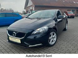 Schwarz Gebraucht 2017 Volvo V40 Kinetic Limousine | 10.950 € (Guter Preis)