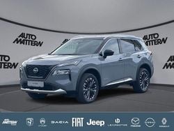 Grau Gebraucht 2025 Nissan X-Trail Tekna SUV | 41.170 €