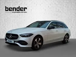 Weiß Gebraucht 2023 Mercedes C220 Night Kombi | 41.400 € (Etwas zu teuer)