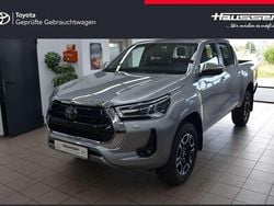 Lichtsilber metallic Neu 2025 Toyota HiLux Executive Abholung | 59.840 € (Fairer Preis)