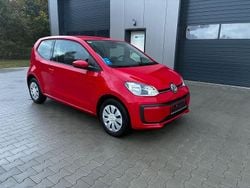 Rot Gebraucht 2017 VW up! Move Kleinwagen | 7.280 € (Guter Preis)