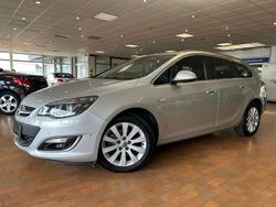 Silber Gebraucht 2013 Opel Astra Innovation Kombi | 7.190 € (Fairer Preis)