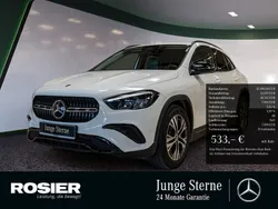 Weiss / polarweiß Gebraucht 2023 Mercedes GLA180 Advanced SUV | 35.490 € (Fairer Preis)