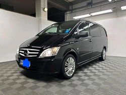 Schwarz Gebraucht 2014 Mercedes Vito Van / Kleinbus | 17.500 €