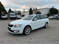 Weiß Gebraucht 2016 Skoda Octavia Joy Kombi | 8.900 € (Guter Preis)