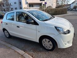 Weiß Gebraucht 2016 Mitsubishi Space Star Diamant Edition Limousine | 5.800 € (Guter Preis)