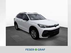 Pure white Gebraucht 2024 VW Tiguan R-line SUV | 44.740 € (Guter Preis)