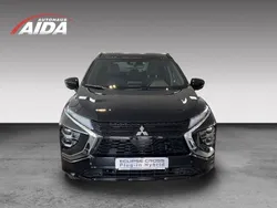 Schwarz Gebraucht 2023 Mitsubishi Eclipse Cross Top SUV | 34.990 €